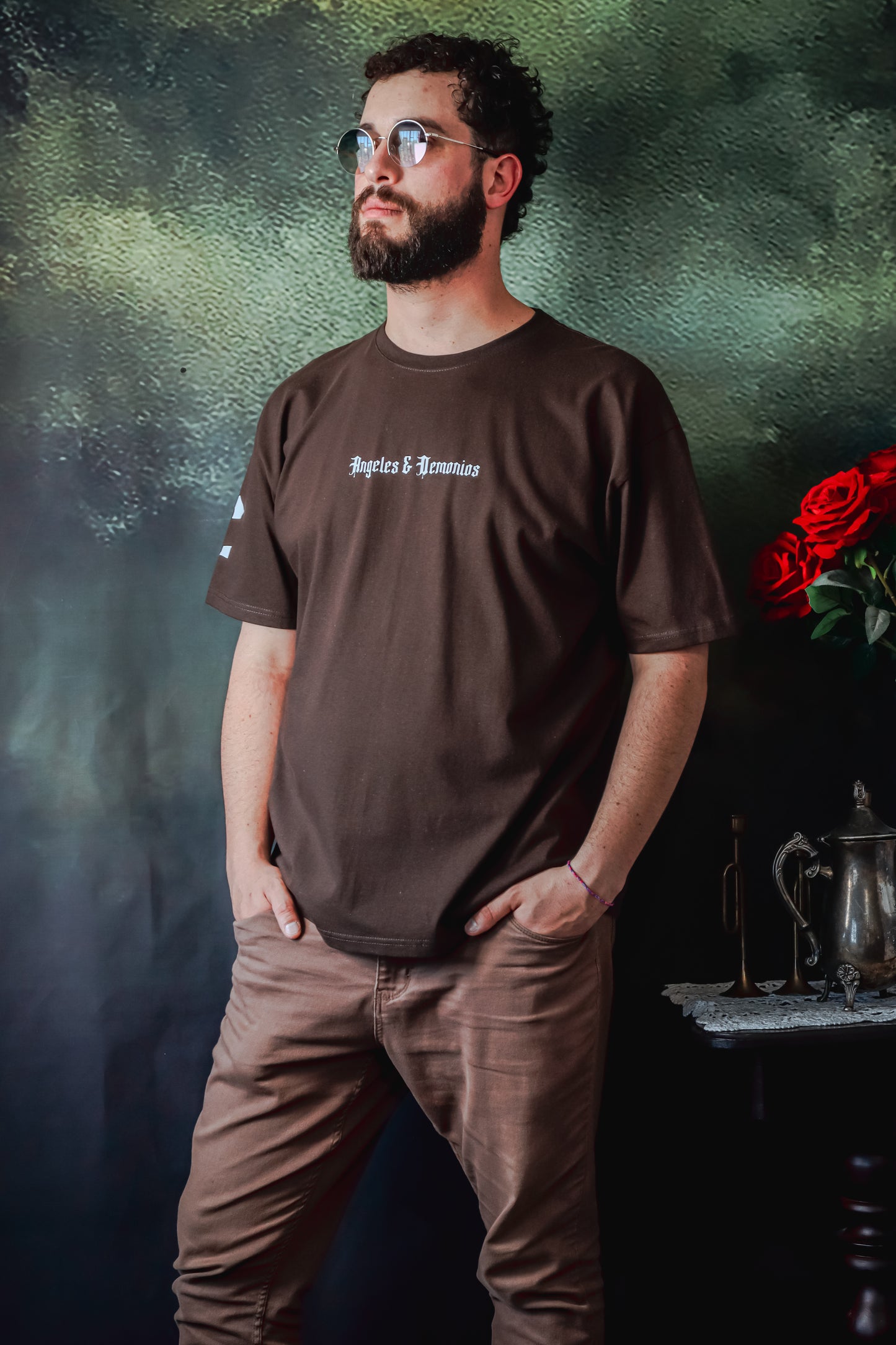 Polera Vespertilio Café By Coterraneo - Colección Ángeles & Demonios.