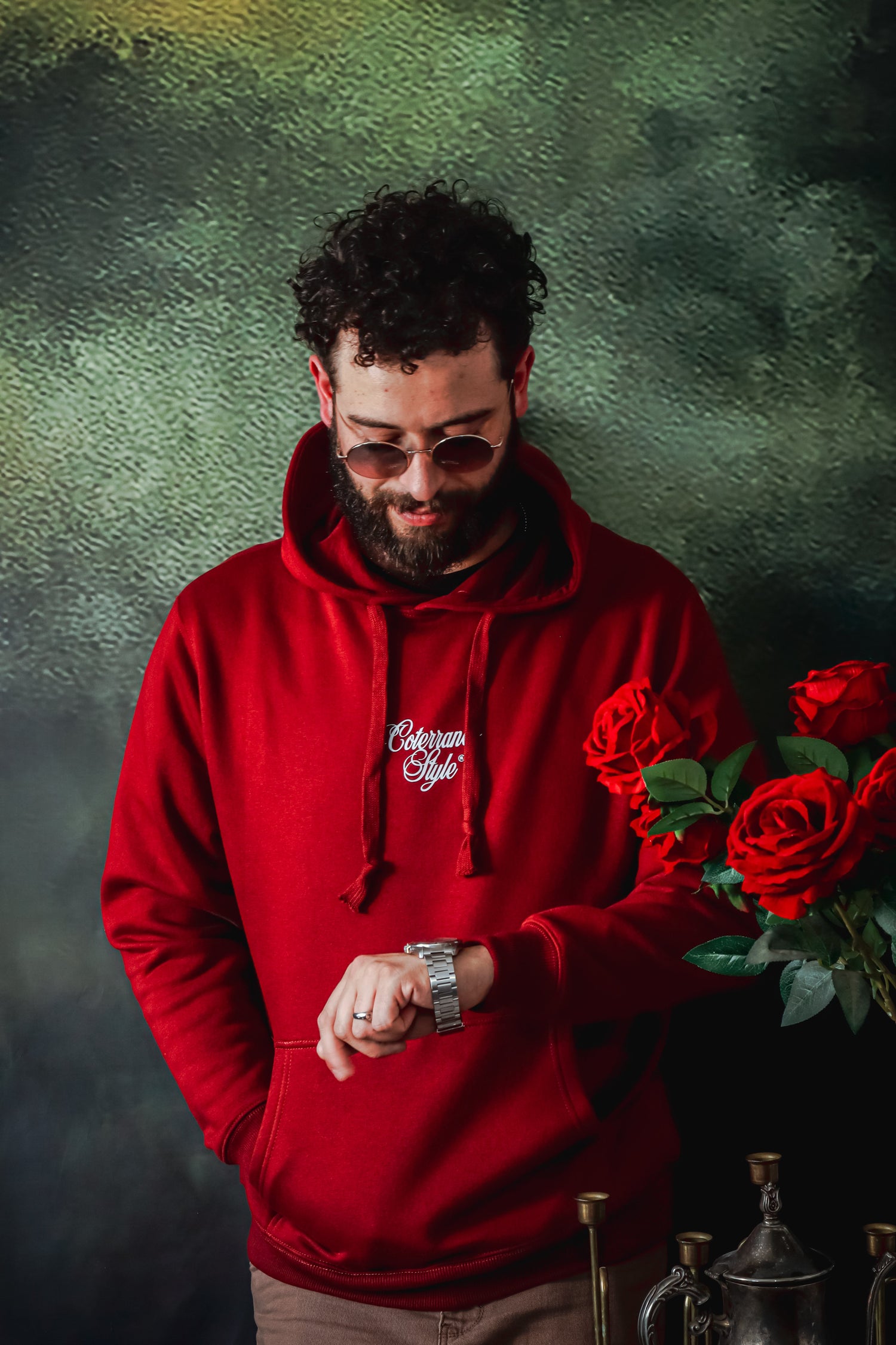 Polerones de franela natural 90% algodón peinado, estampado con diseños originales creados por Felipe González Parra en tecnica mixta, es decir, impresión DTF y vinilo textil.